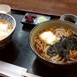 長寿庵 南桜井店 - カツ丼温蕎麦セット