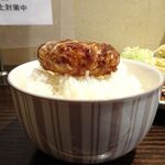 喫茶 寿々 - 煮込みハンバーグ定食（大盛）850円