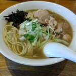 中村屋総本山 - 煮干しそば820円