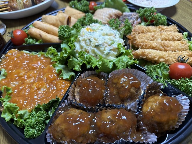 肉と惣菜の店 ながおか（永岡肉惣菜） - 前谷地（日本料理）の写真