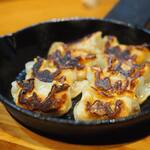 卓 - 島唐辛子ぎょうざその２