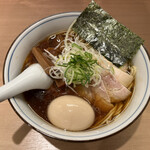 らぁ麺 くろ渦 - 特製醤油らぁ麺¥1050