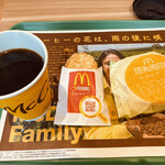 マクドナルド - 料理写真:エッグマックマフィンセット=440円
※クーポン利用で390円