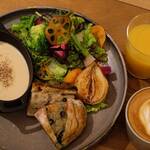 BREEZE BIRD CAFE＆BAKERY - 