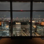 ブルガリ バー - テラス席からの眺望、東京駅側（撮影許可いただきました）　※日本橋側にも同様にテラス席あり。