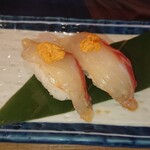 磯丸水産 - 鯛と雲丹の寿司(漬け)わさび抜き