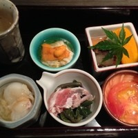 和 is 魯菴 - 