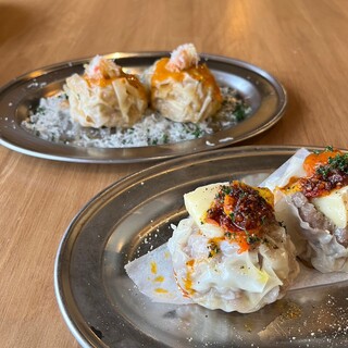 冬はおでん、夏は進化系焼売！！