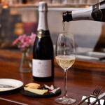 La Taverna Hasegawa - 軽くつまんで！！スペインのおいしいスパークリングワインでサルー