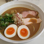 麺処 いつか - 醤油ラーメン