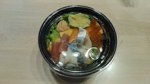 札幌海鮮丸 釧路店 - 武佐（寿司）の写真