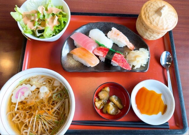 和風レストランまるまつ 中野店 - 中野栄（ファミレス）の写真