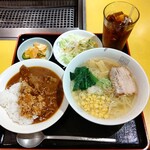 朝鮮飯店 - 【2023.4.6(木)】日替ランチ(塩ラーメン＋牛すじカレー)740円