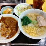 朝鮮飯店 - 【2023.4.6(木)】日替ランチ(塩ラーメン＋牛すじカレー)740円