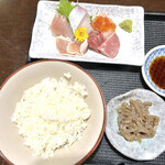 遊酒家 - お刺身定食