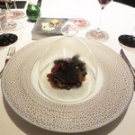 レストラン ラ フィネス - ラカン産仔鳩の丸ごとローストとそのブーダンノワール