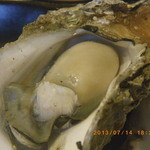 恵水産 - 岩牡蠣