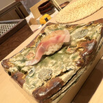 鮨　いの - イサキ、三日寝かせたもの。