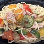 niwa cafe - 彩り野菜とベーコンのペペロンチーノ