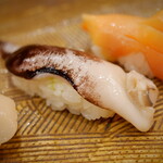 にぎり鮨 一五〇 - 絶品の鳥貝