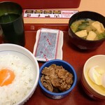 なか卯 - こだわり卵朝食（250円）＋牛小鉢（150円）