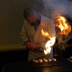 鮨駒 - ノドグロの脂で火が着く