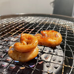 やきにくホルモン 幸心 - タレつけ焼き