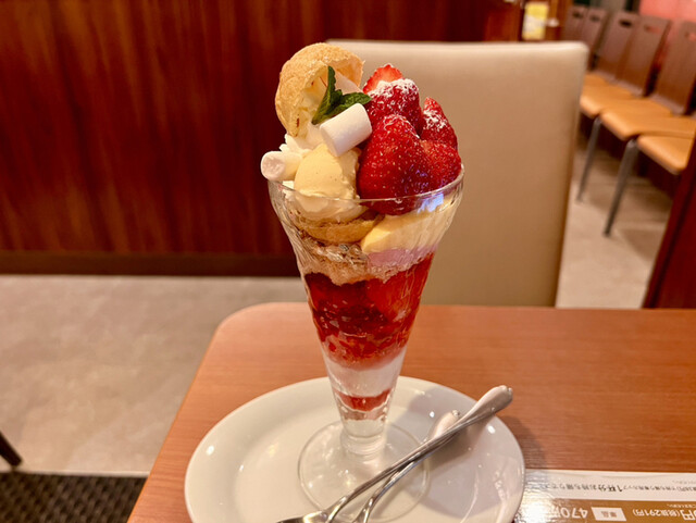 Denny's Shinjuku Chuo Koen Ten