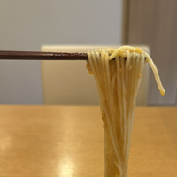 みこころ 無添加チャイナ935 - 麺は滑らかなタイプ