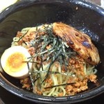 旭川らーめん かかし - 冷し担ラーメン 750円