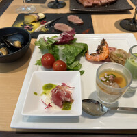 ブッフェアンドカフェ スロープサイドダイナー ザクロ - 