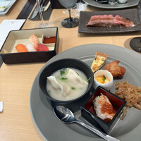 ブッフェアンドカフェ スロープサイドダイナー ザクロ - 