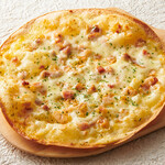 村さ来 - 薄焼きガーリックピザ