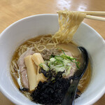 きくや - フカヒレのせ醤油SOBA〜トリュフの薫り〜