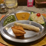 インドカレーの店 アールティー - 