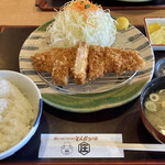 Yawaraka Tonkatsu Katsushou - 特選とんかつランチ