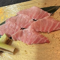 トロ鮪のしゃぶしゃぶ(中とろ)