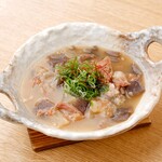 Oden Kyuu - スジ肉の白味噌煮込み