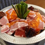 Nikuniku Shigeru - 肉鍋（ラム肉）