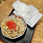 こく一番 ラーメン みどりや - 容器代¥40。