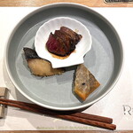 RITO - 《逸品》銀鱈西京焼き，スジ肉の春巻き，鮪の炙り照り焼き