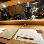 RITO - カウンターは明るく清潔感漂います