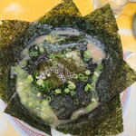 とんこつラーメン よかろうもん - のりラーメン¥1,000