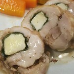 キッチン ブルー グローブ - ガランティーヌ、チーズの周りには・・