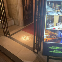 NB CLUB - 