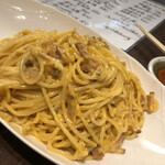 せいじ - 時間ある時に作ってもらえるカルボナーラ。燻製ベーコン作ったようで香りが素晴らしい。