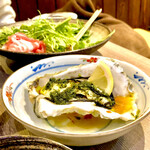 Kadonashiya - 生牡蠣、先ず一つ