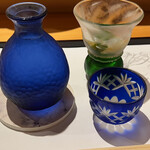 鮨 小椋 - 吟醸純米酒「石鎚」 900円。小鉢 550円。