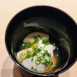 鮨 唐島 - ひらめの白子を酒蒸しに