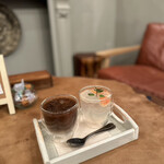 Karuizawa Beranda - アイスカフェオレとソーダ